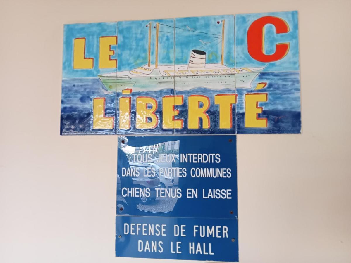 Le Liberte Plage Et Port Saint-Cyprien  Luaran gambar